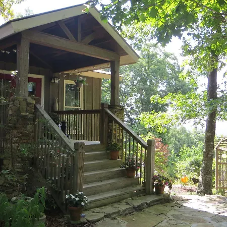 The Overlook Inn Bed And Breakfast-3